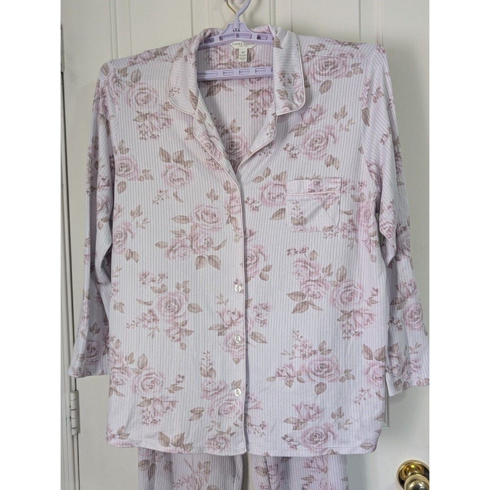 Laura Ashley Pajama Set Top Pants Womens 2X White Pink Floral Stretch Rib Knit - Picture 2 of 8